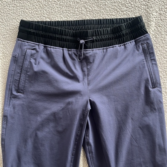 NWOT Eddie Bauer Women's ClimaTrail Joggers - 10, Dark Mulberry/Purple/Black - Picture 3 of 10